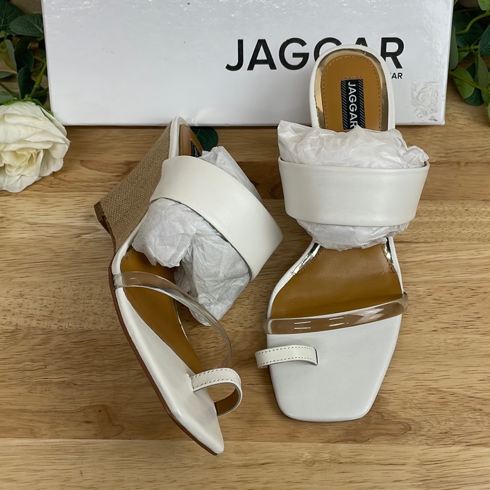 Franco Sarto Venture Booties Beige LE 8M